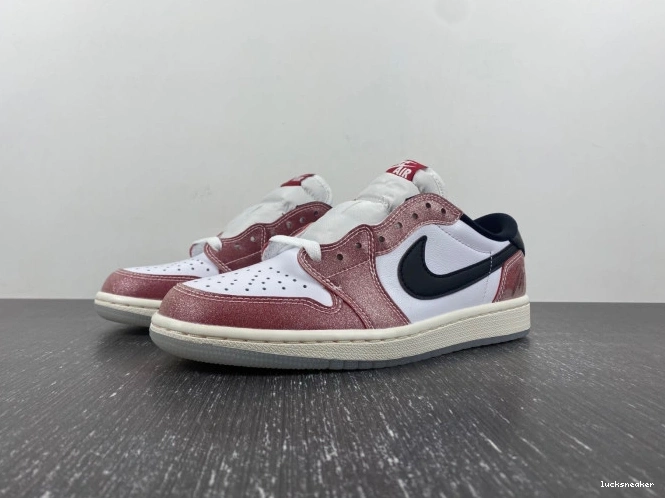 Cheap LUCY 'RED 1 JORDAN ROOM AIR TROPHY X OG LOW BLACK' FN0432-017 0812